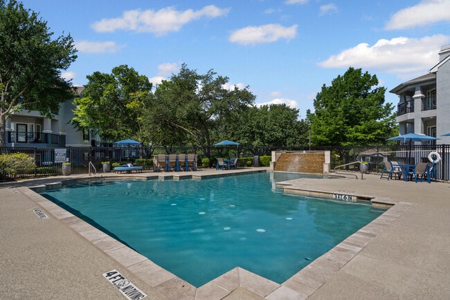 Photo - Benton Pointe