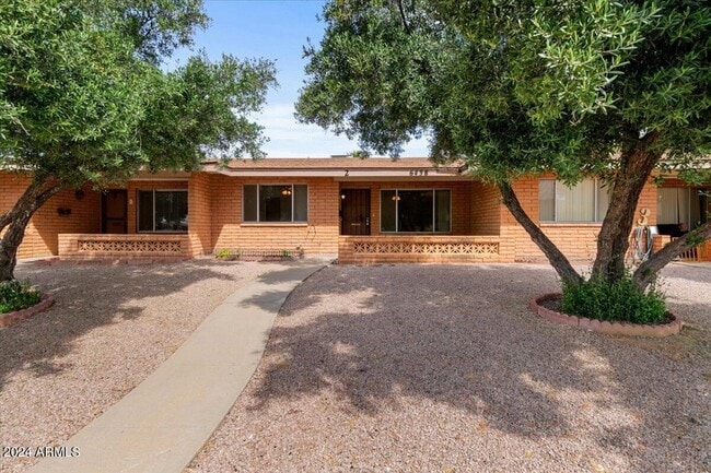 Photo - 6438 E Butte St Unit 2