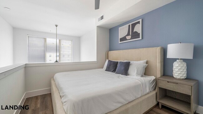 Photo - 6525 Ed Bluestein Blvd Unit 8214