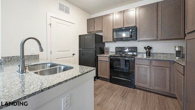 Photo - 2115 Windsor Blvd Unit 6106