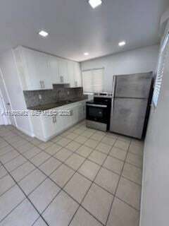 Photo - 290 NW 45th Ave