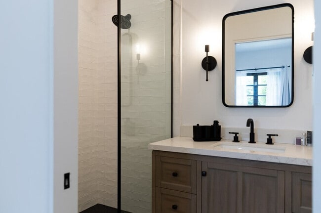 Photo - Fully Furnished Back House- Prime Location