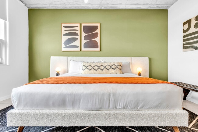 Photo - 3256 NE 1st Ave Unit FL7-ID1044559P