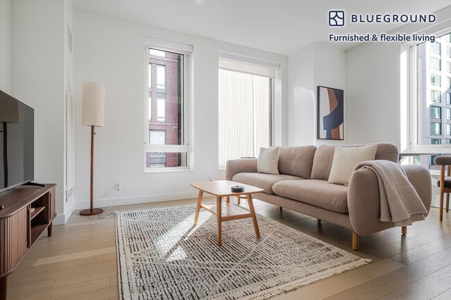 Building Photo - 390 Harrison Ave Unit GO FL5-ID1288