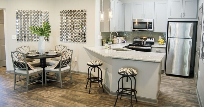 Photo - Park at Chastain Apartments