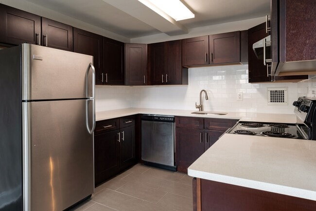 Kitchen - Oakwynne House