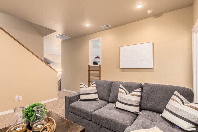 Building Photo - 1018 N Amberwood St Unit SI ID1558617P