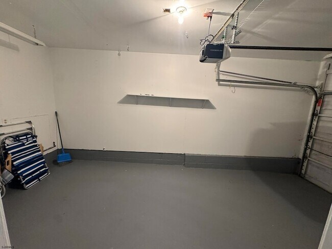 Photo - 10 Starboard Ct