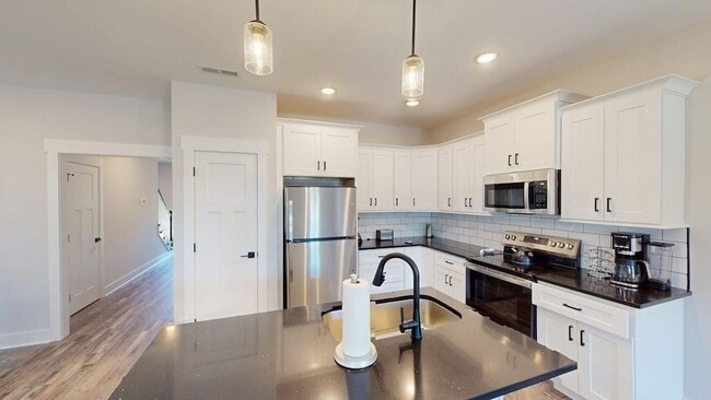 Photo - 2315 Gold Valley Dr Unit B2