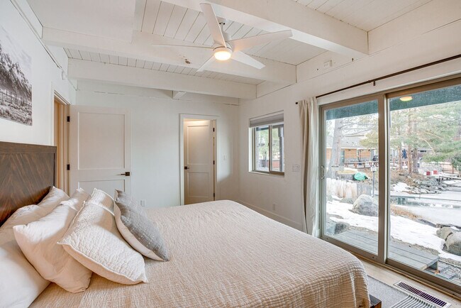 Photo - 574 Danube Dr Unit SI FL1-ID1545963P