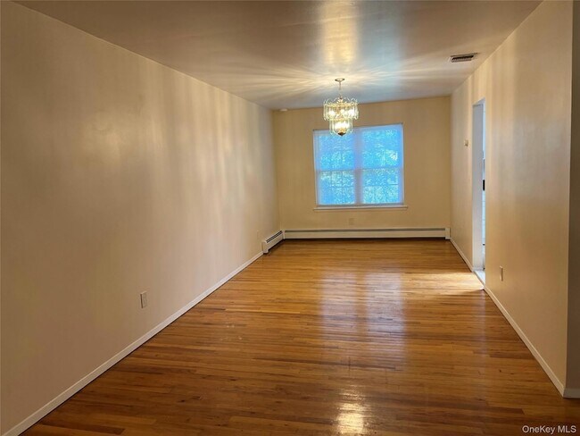 Photo - 32 Hammond Rd Unit 2