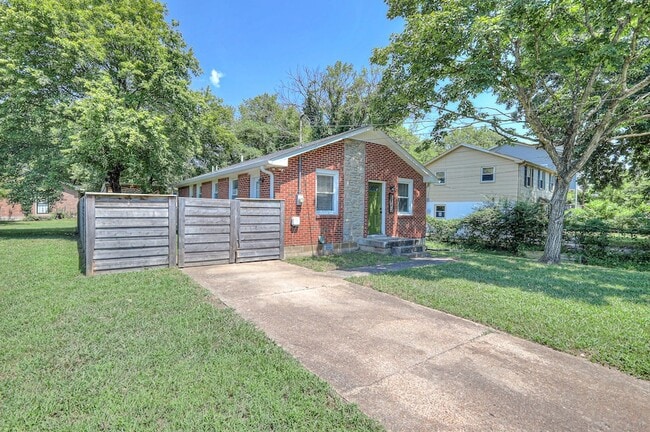 Photo - 3104 Greggwood Dr