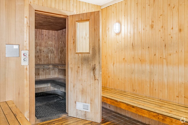 Sauna - Beach House Apartments