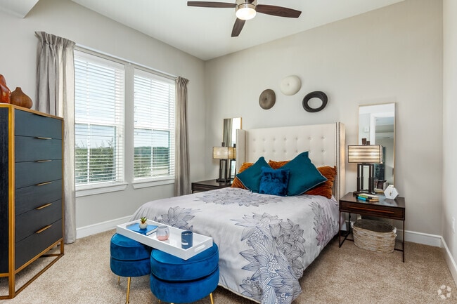 1BR, 1BA A2 - 754SF - The Maxwell