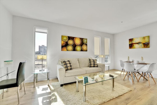 Building Photo - 3798 7th Ave Unit ID1382871P