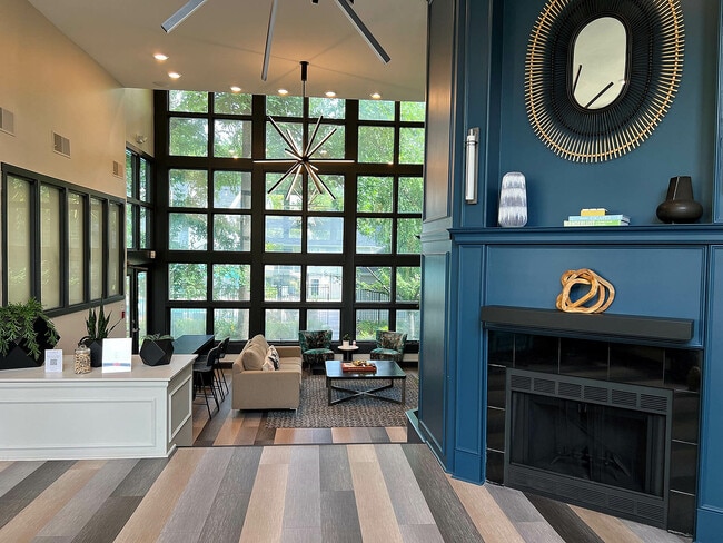 Interior Photo - Clarys Crossing