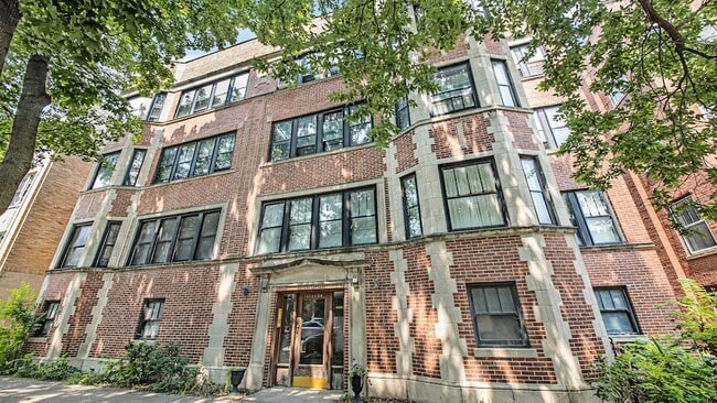 Building Photo - 1350 E Hyde Park Blvd Unit 2E