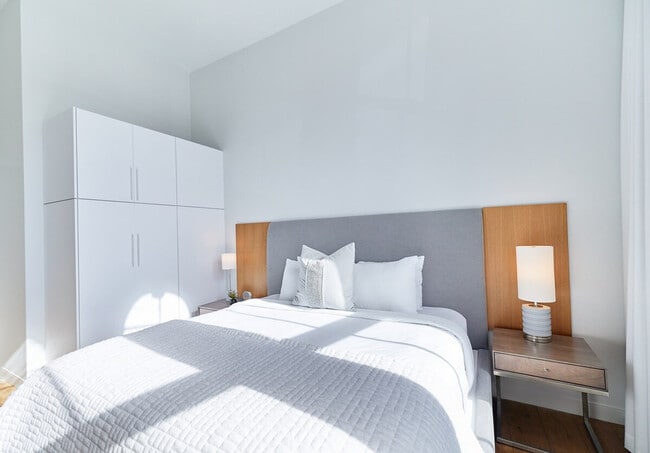 Photo - 121 Middle St Unit ID1366937P