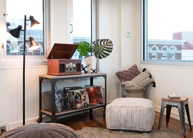 Photo - 527 St Joseph St Unit SI ID1265384P