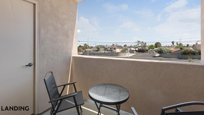 Photo - 2555 N Rancho Dr Unit 2019