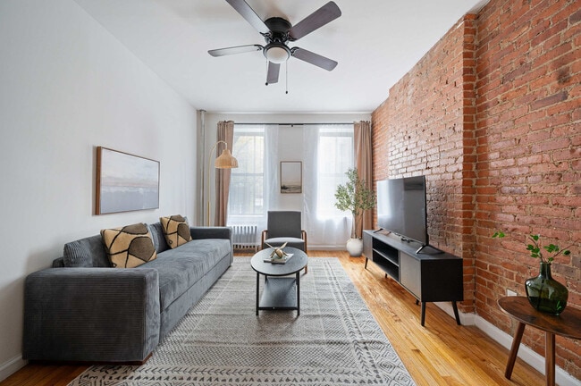 Building Photo - 829 9th Ave Unit SI ID1038655P