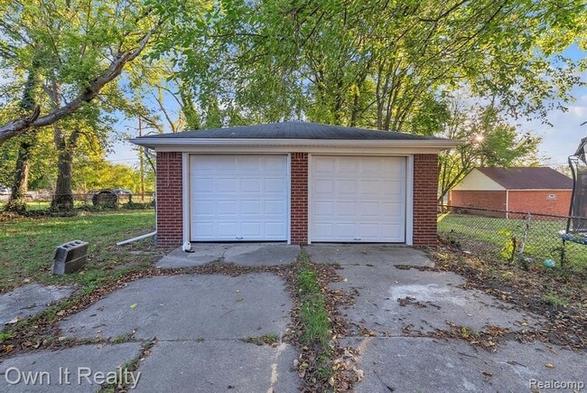 Photo - 4316 Lakewood St