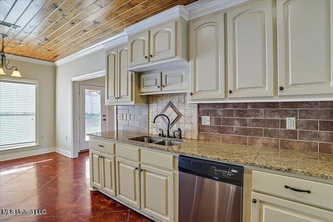 Photo - 852 Willow Grande Cir