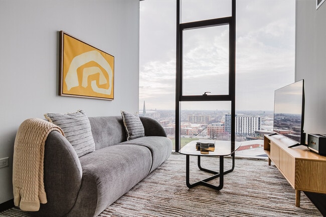 Building Photo - 1400 W Randolph St Unit FL10-ID1353