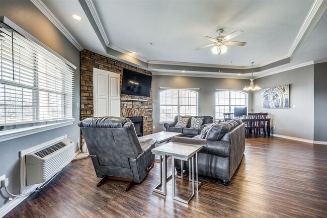 Photo - 290 Tanglewood Cir Unit 5445/46