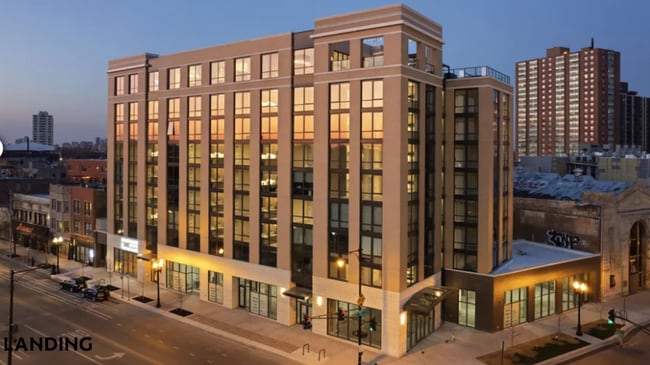 Building Photo - 4611 N Broadway Unit 212