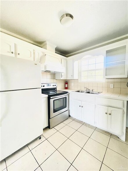 Photo - 18024 Sago Palm Dr Unit 1