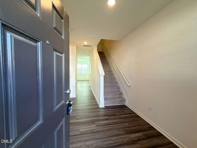 Photo - 2048 Trailside Dr