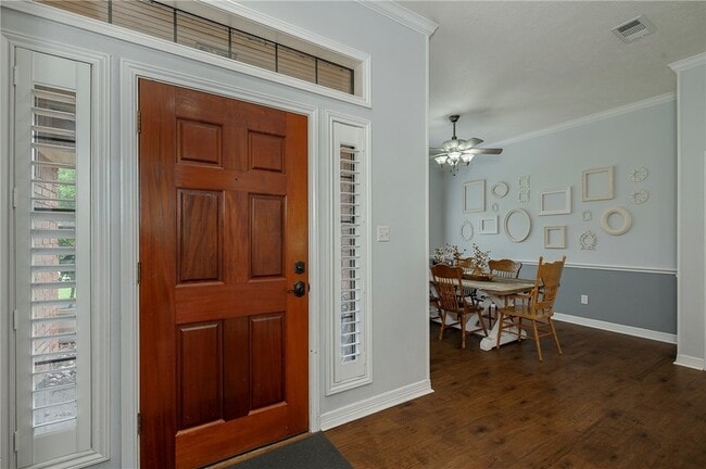 Photo - 2905 Aztec Ct