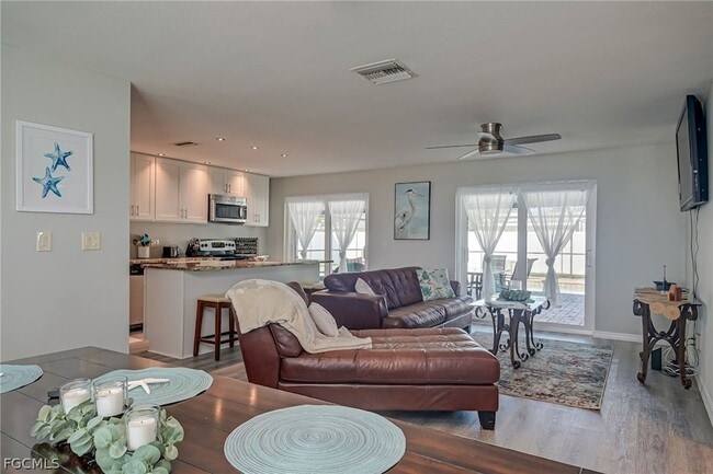 Photo - 209 SE 44th Terrace