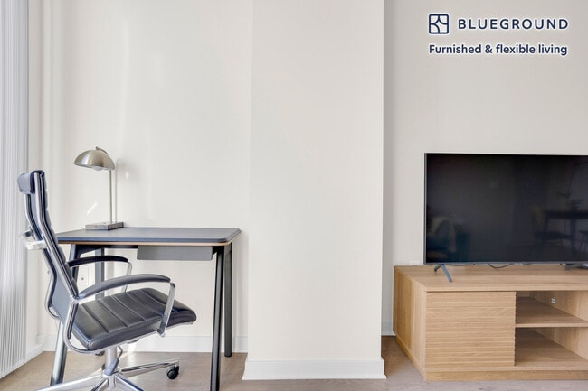 Photo - 1 S Market St Unit SI FL6-ID736