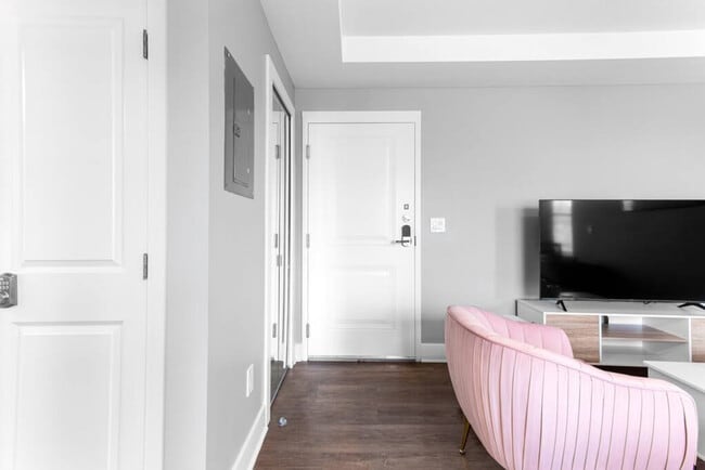 Photo - 457 E Kirby St Unit ID1228594P