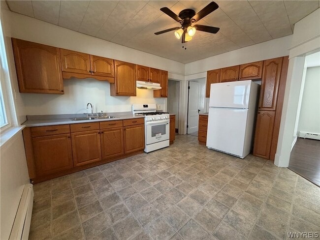 Photo - 641 Amherst St Unit 1