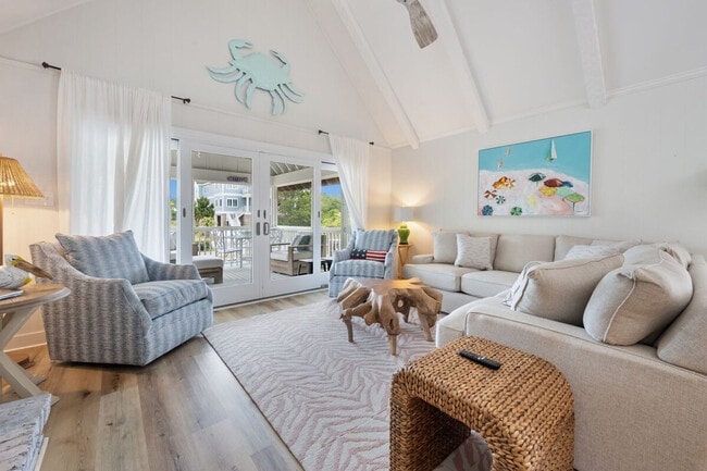 Photo - 165 Pioneer Loop Unit ID1253463P