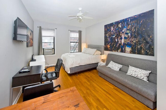 Photo - 1574 2nd Ave Unit ID1032033P