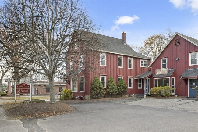 Photo - 294 Great Rd Unit 2