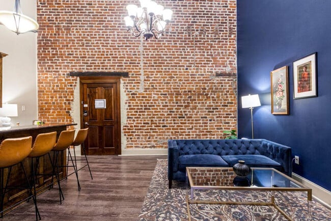 Building Photo - 30 Baronne St Unit ID1266987P