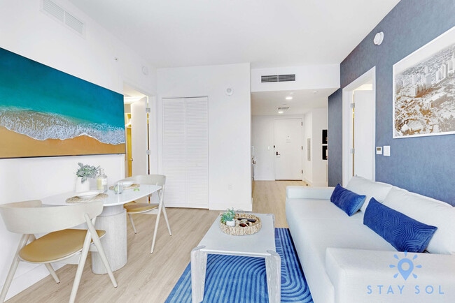 Photo - 601 NE 1st Ave Unit SI ID1227503P