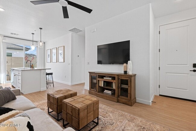 Photo - 35155 N Thompson Rd Unit 1