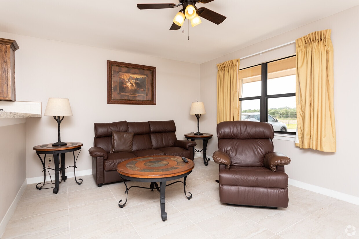 Floor Plan - One Bedroom (Remodeled)