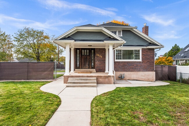 Photo - 3076 Melbourne St Unit ID1367399P