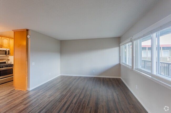 Photo - Pacific Pines