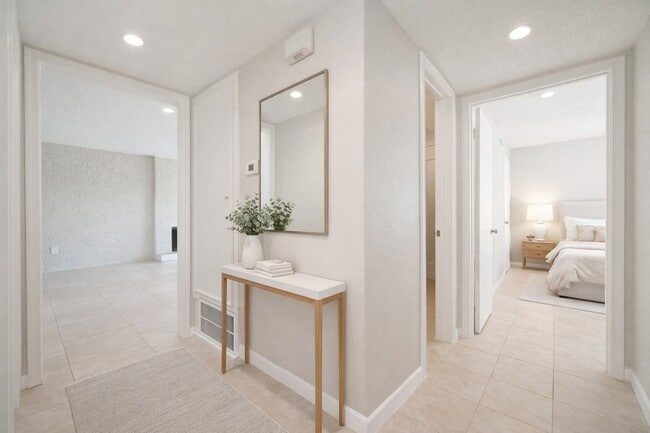 Photo - 8100 Leonora St Unit 4