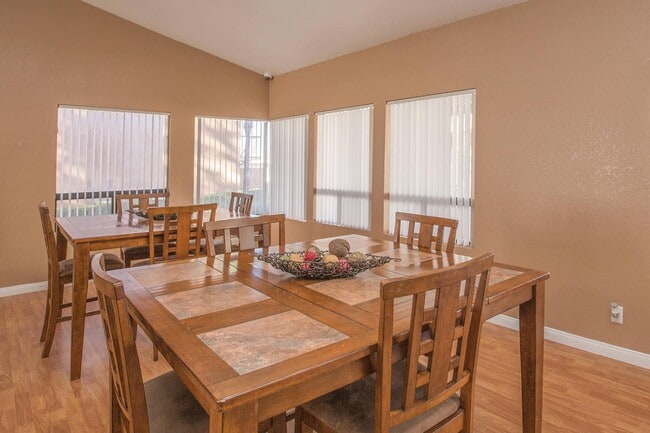 Photo - Summerridge