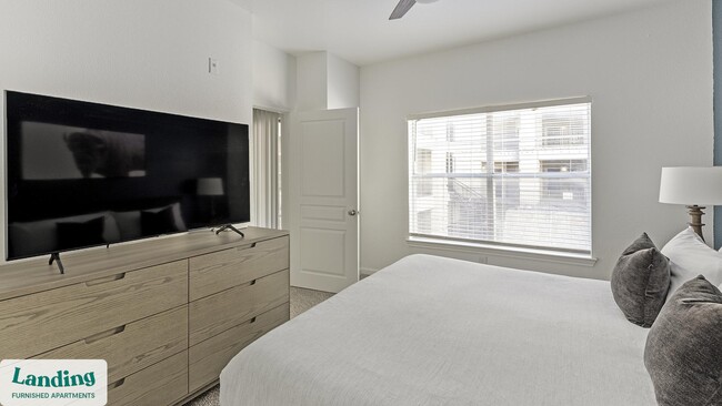 Photo - 1000 Henderson St Unit 223