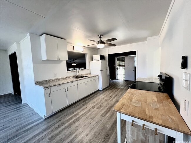 Photo - 67-207 Kukea Circle Unit